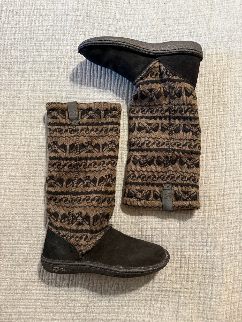 Keen Auburn Knit Tall Winter Slippers Boots Black Eagle Suede Women’s Size 7